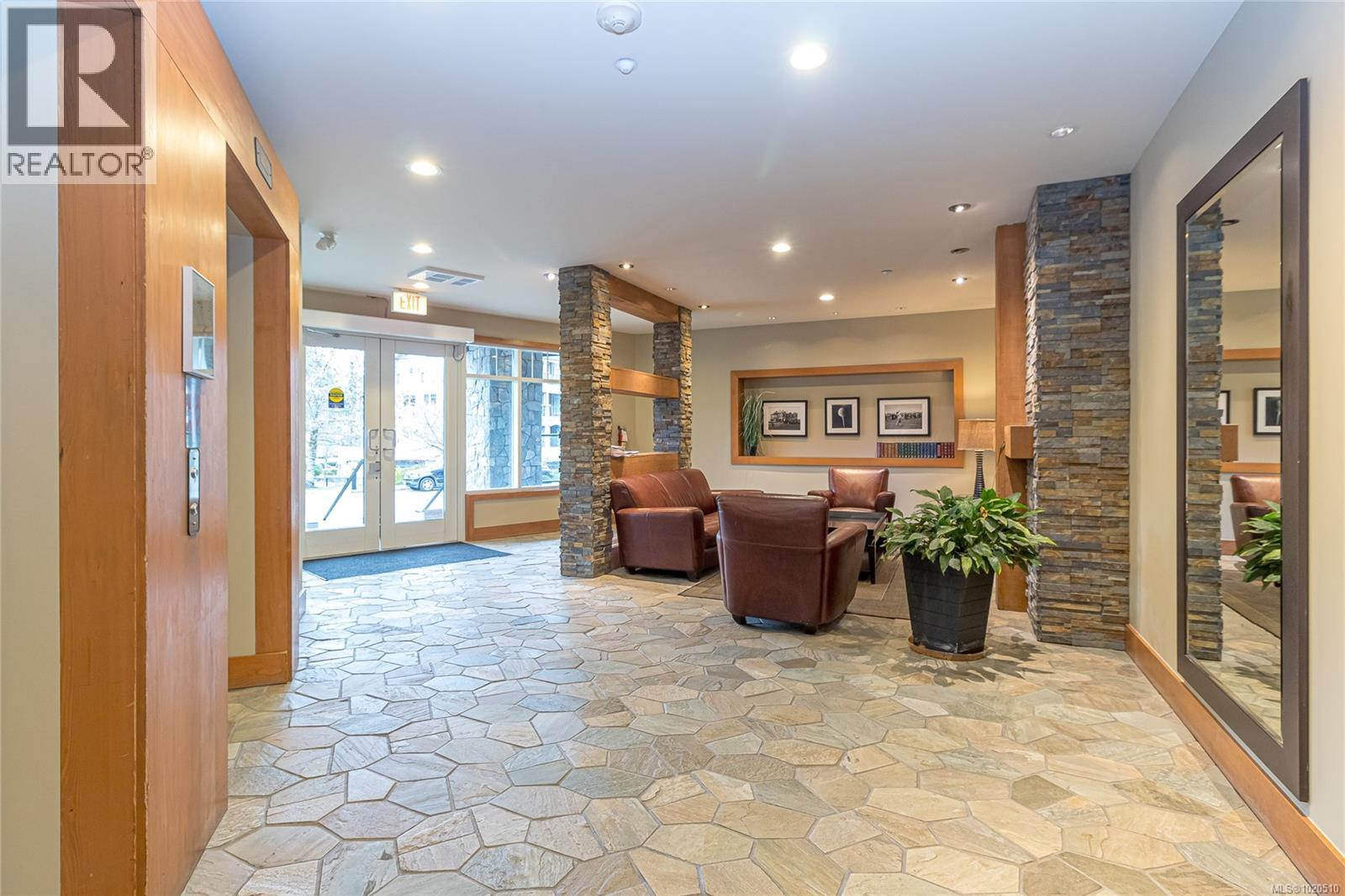 216 1375 Bear Mountain Pkwy, Langford