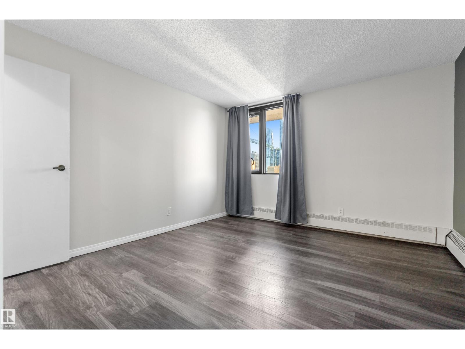 #901 10145 109 ST NW, Edmonton
