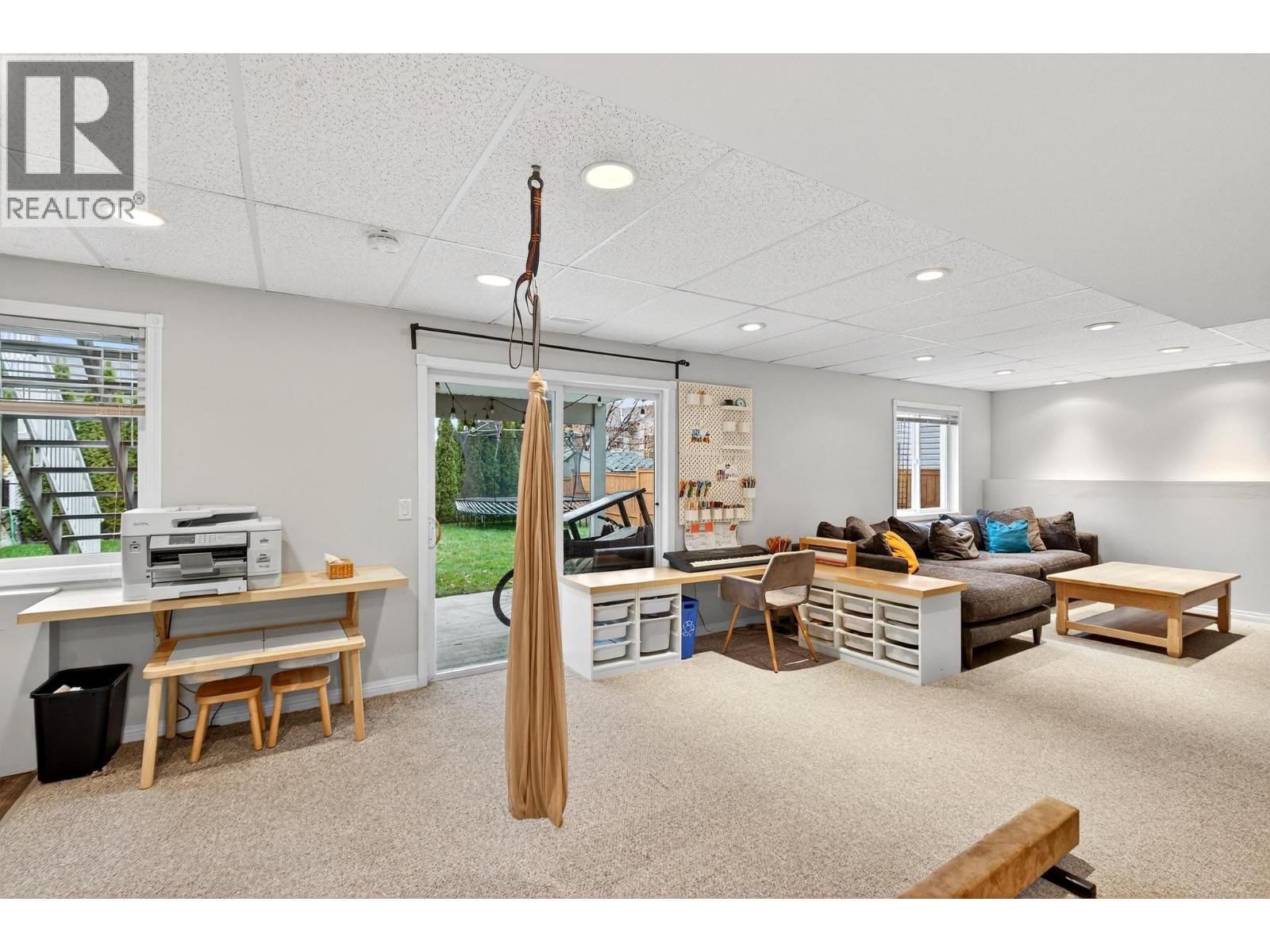  1971 Rosealee Lane, West Kelowna