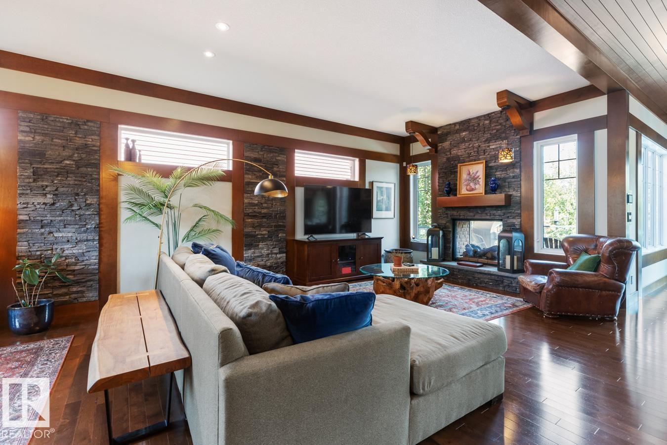 4023 WHISPERING RIVER DR NW, Edmonton