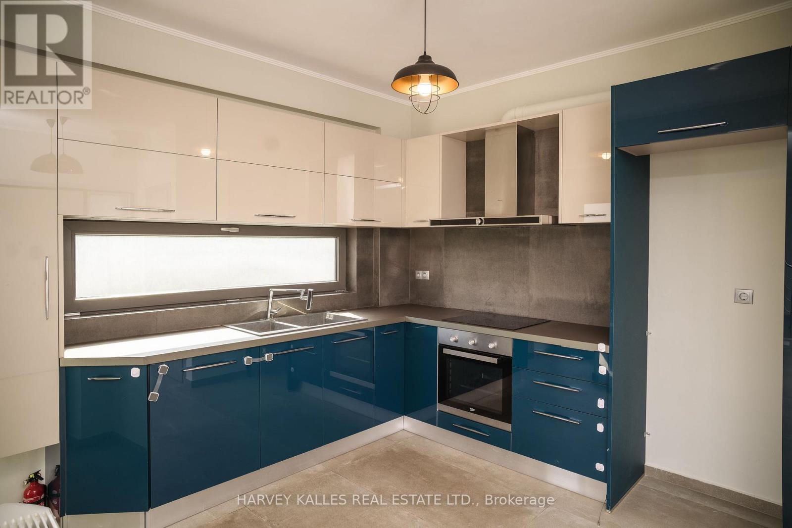 VILLA 4 IMION STREET - 10