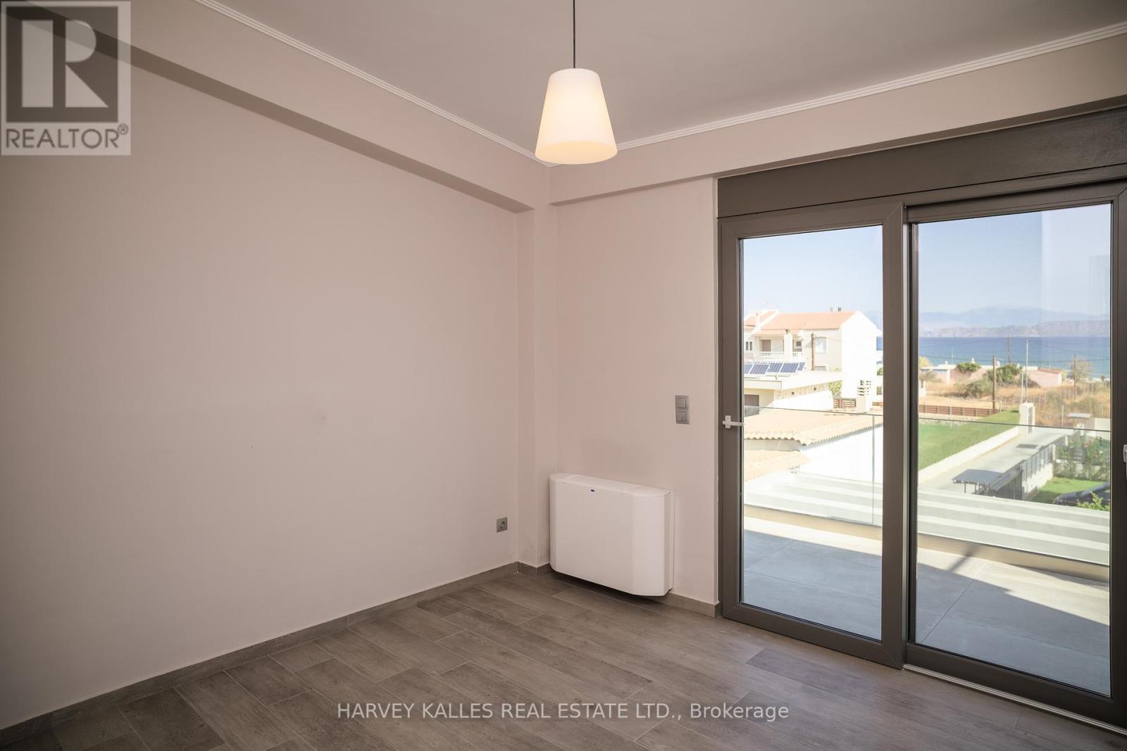 VILLA 4 IMION STREET - 18