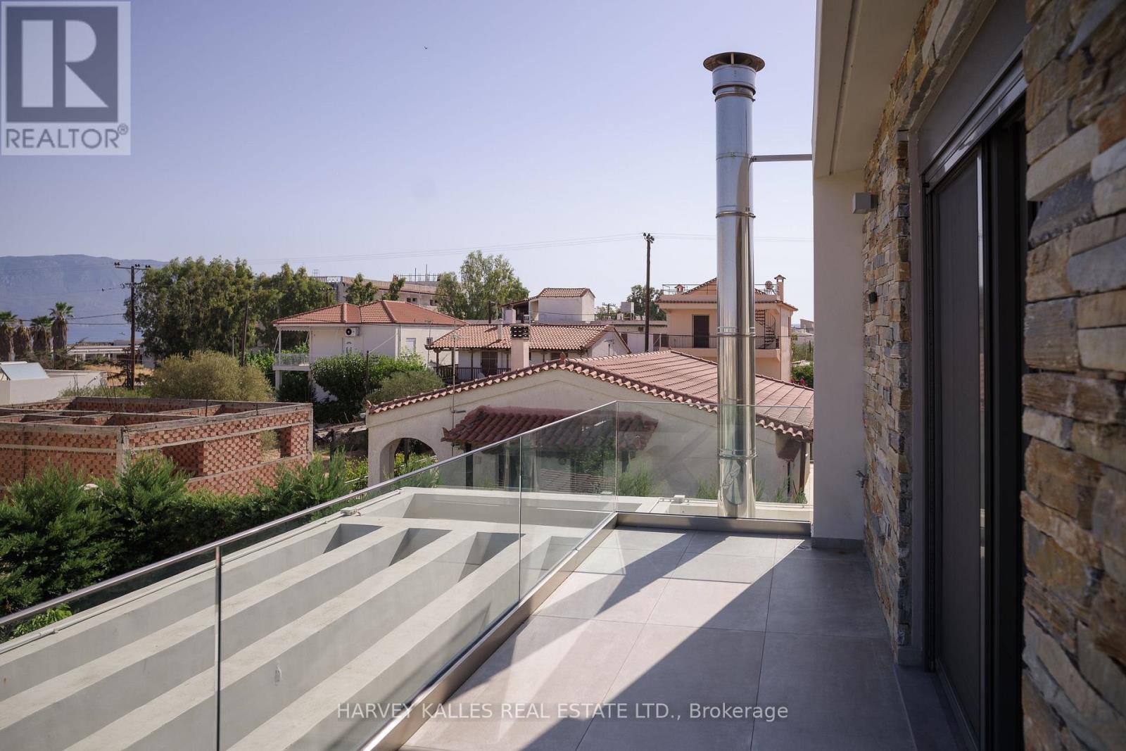 VILLA 4 IMION STREET - 21