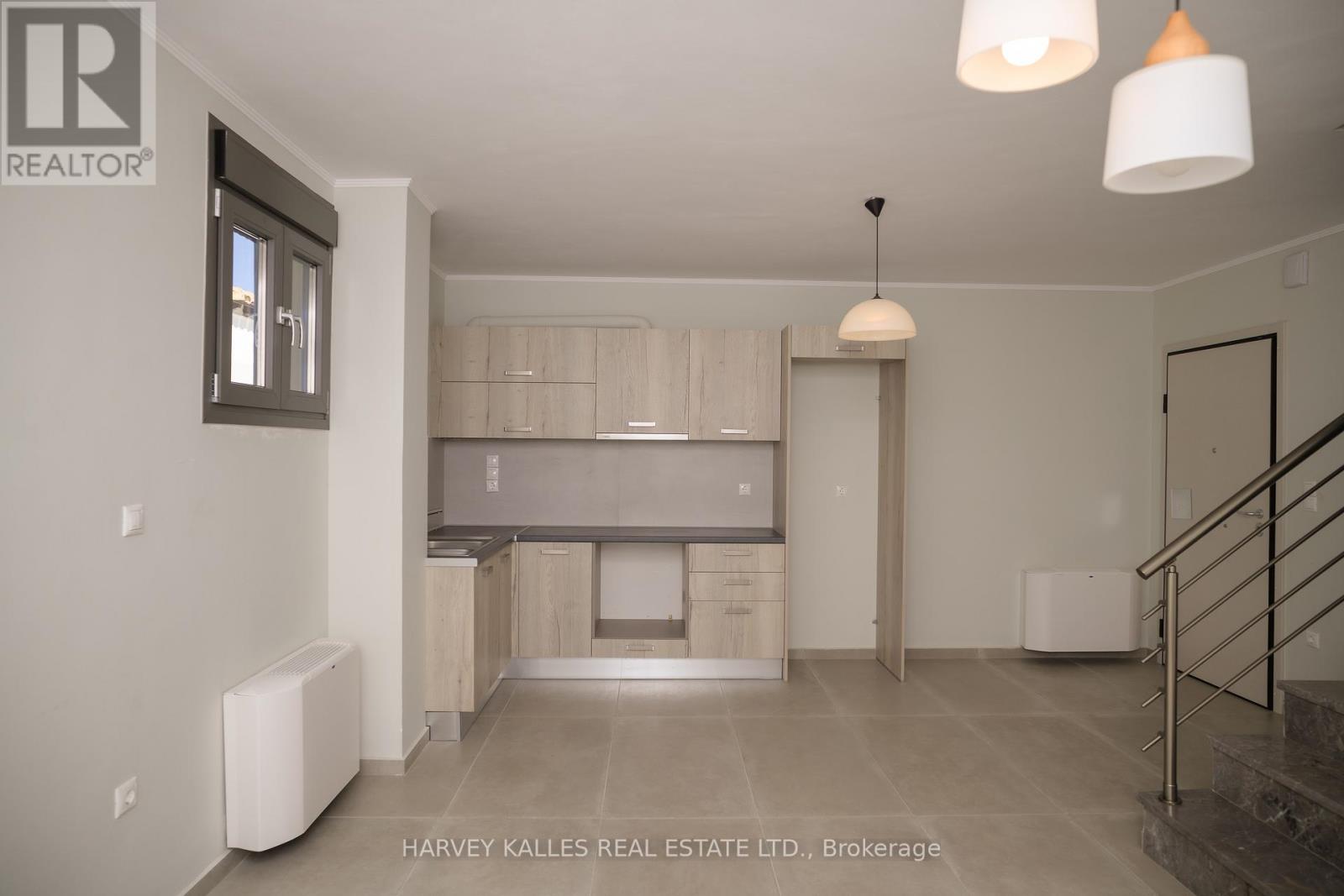 VILLA 4 IMION STREET - 28