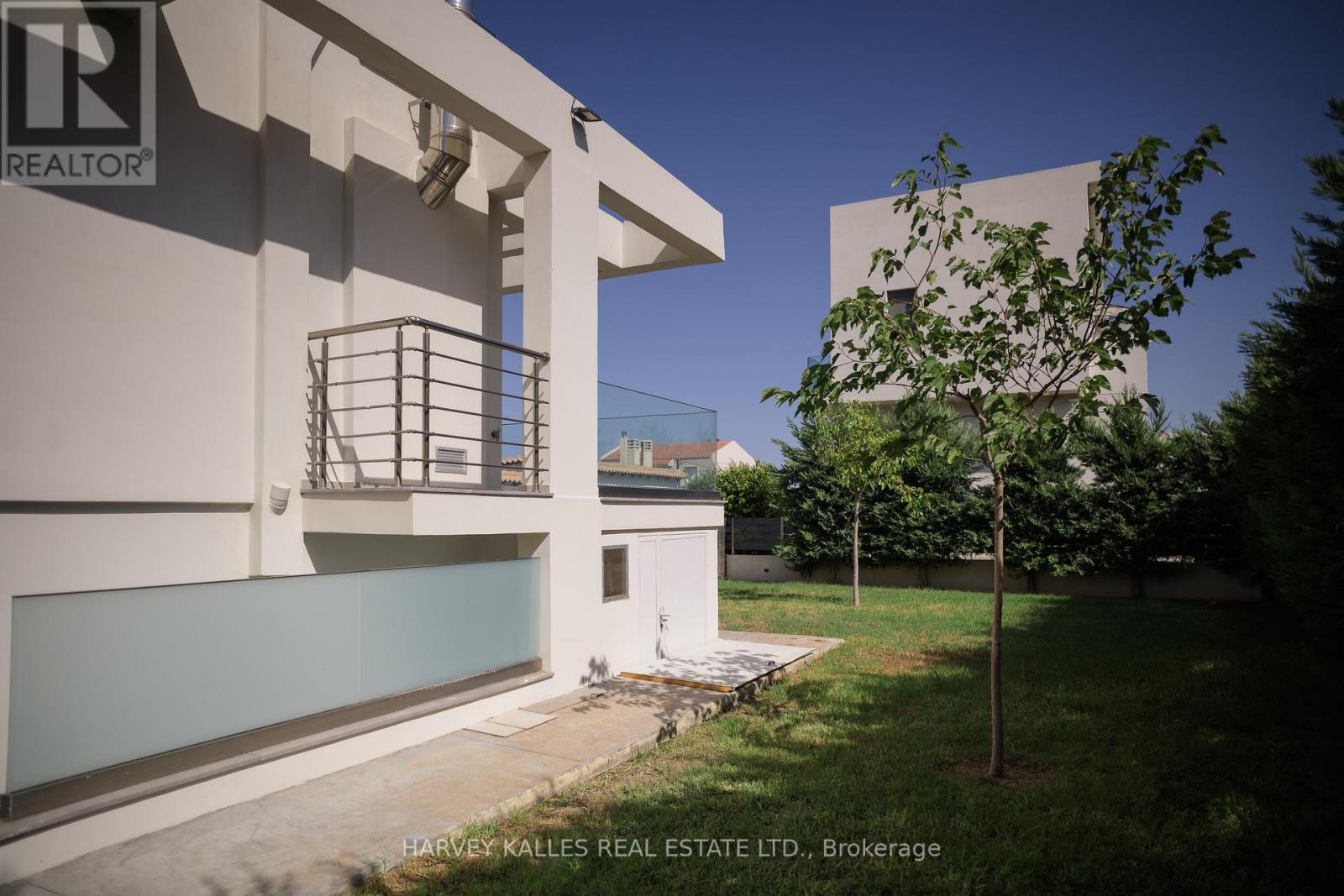 VILLA 4 IMION STREET - 36