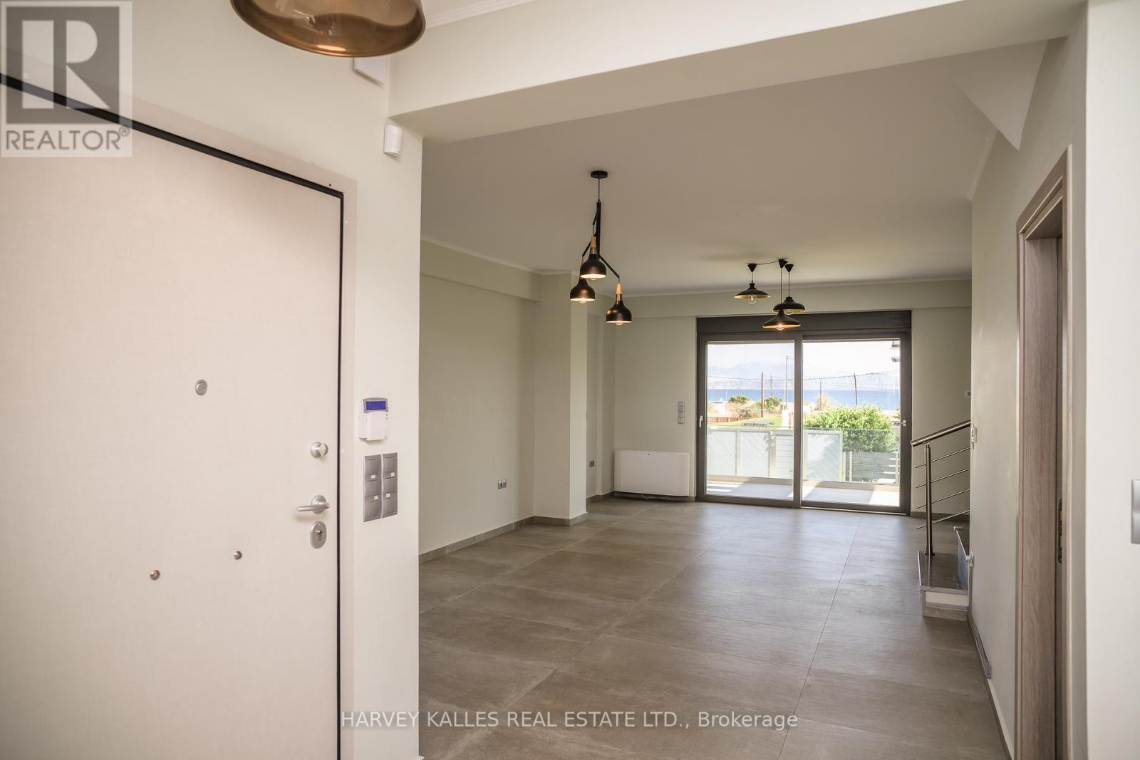 VILLA 4 IMION STREET - 6