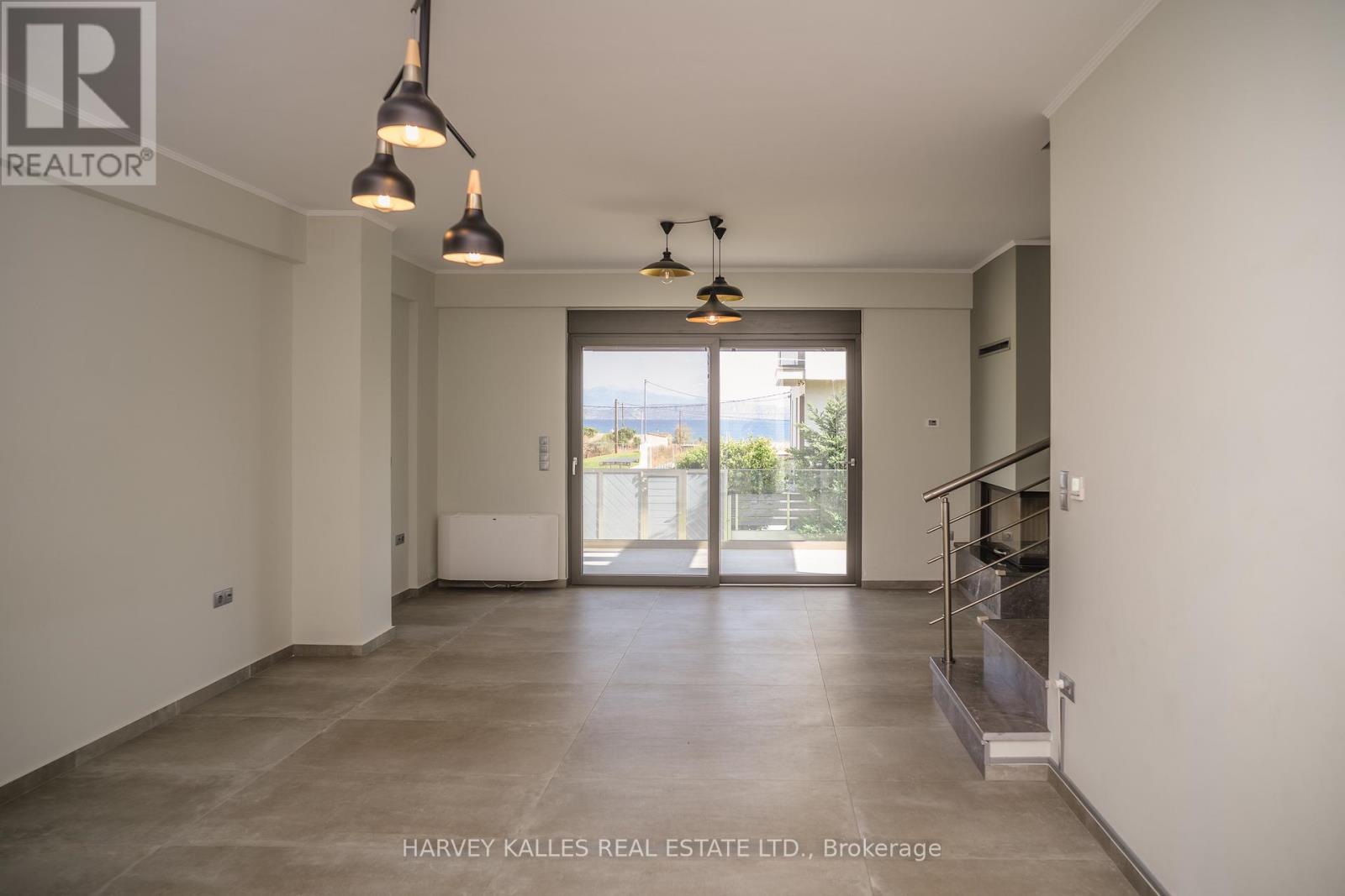 VILLA 4 IMION STREET - 8