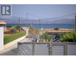 Villa 4 Imion Street, Greece, ON  Photo 16