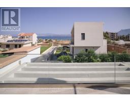 Villa 4 Imion Street, Greece, ON  Photo 22