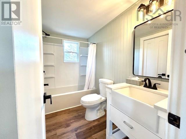 Property 22 of 24 of 1817 Highway 311