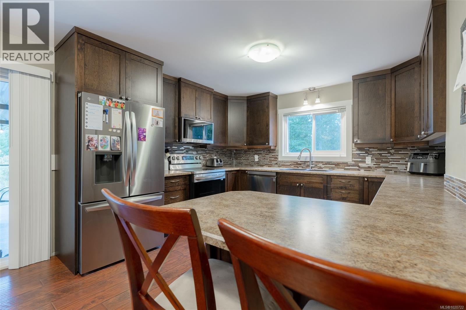 10115 South Dr, Port Alberni