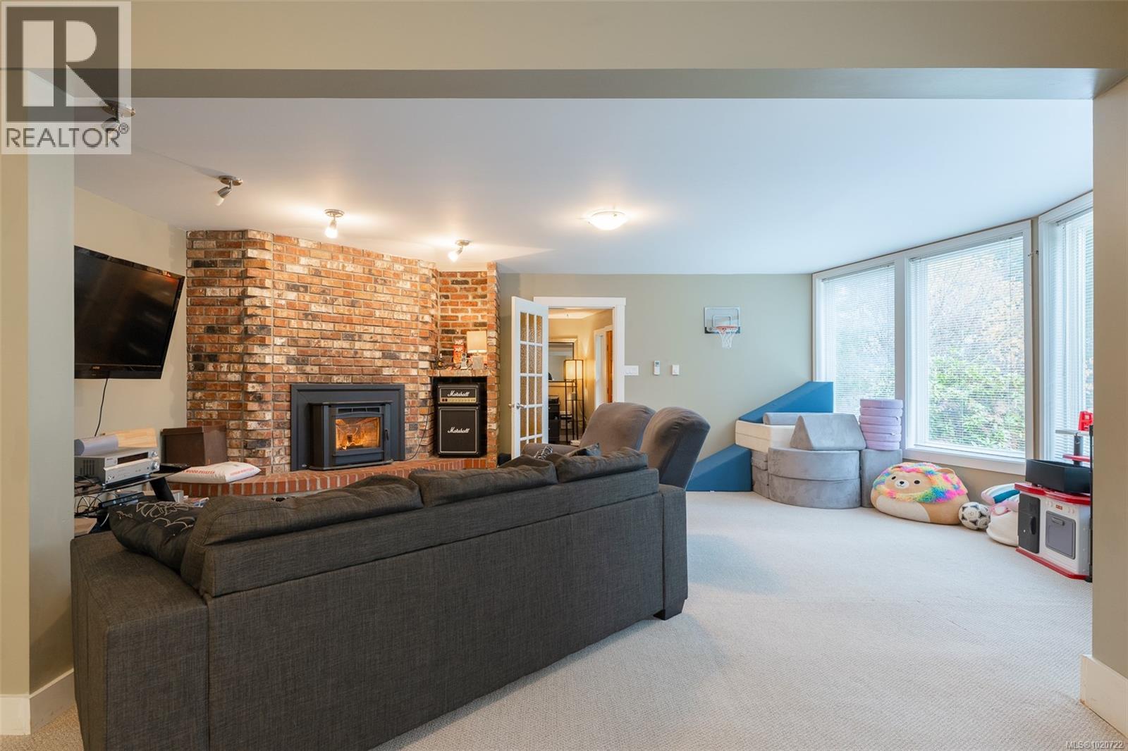 10115 South Dr, Port Alberni