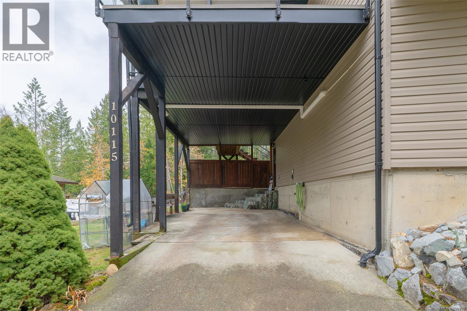 10115 South Dr, Port Alberni