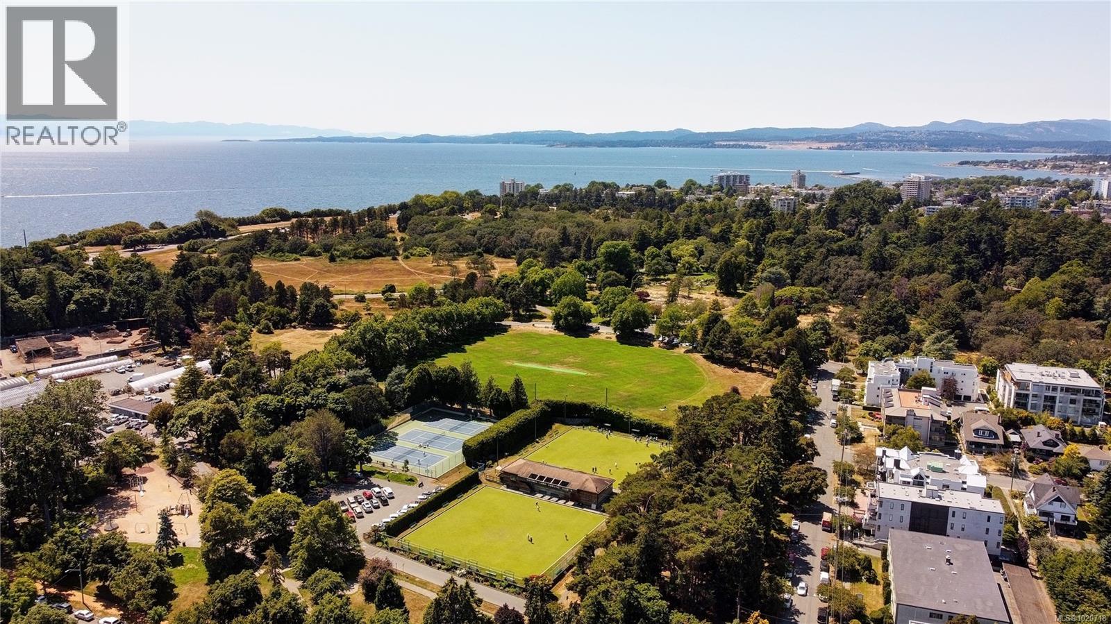 1124 Dallas Rd, Victoria