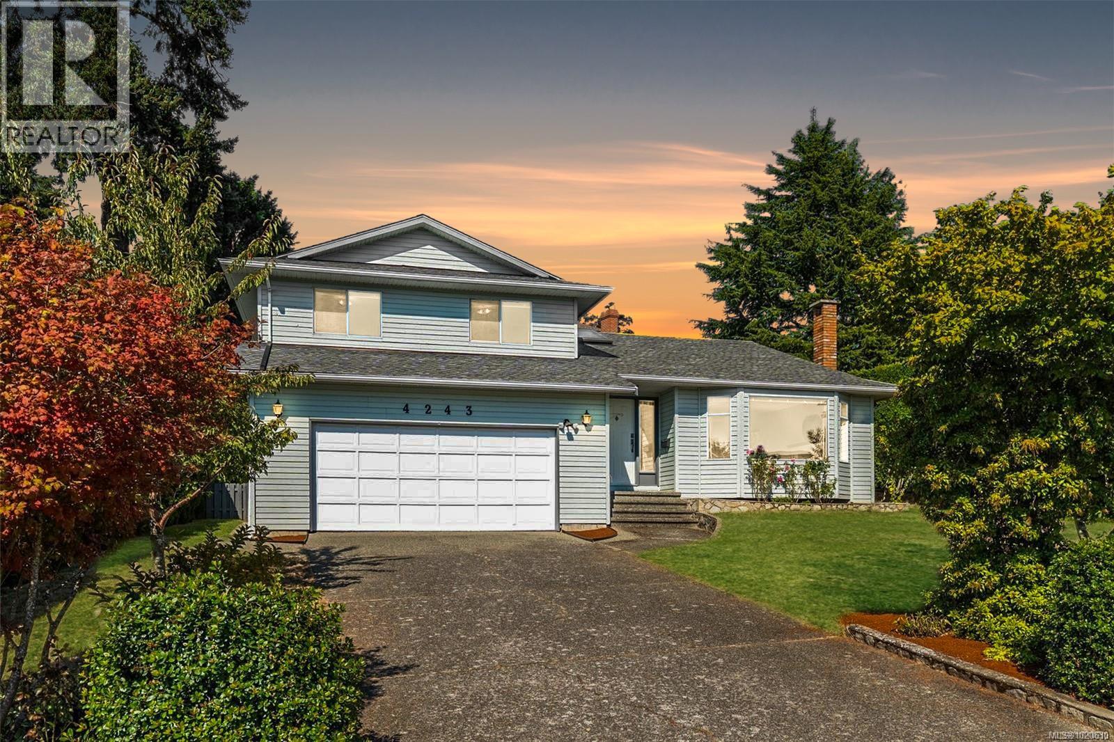 4243 Panorama Dr, Saanich