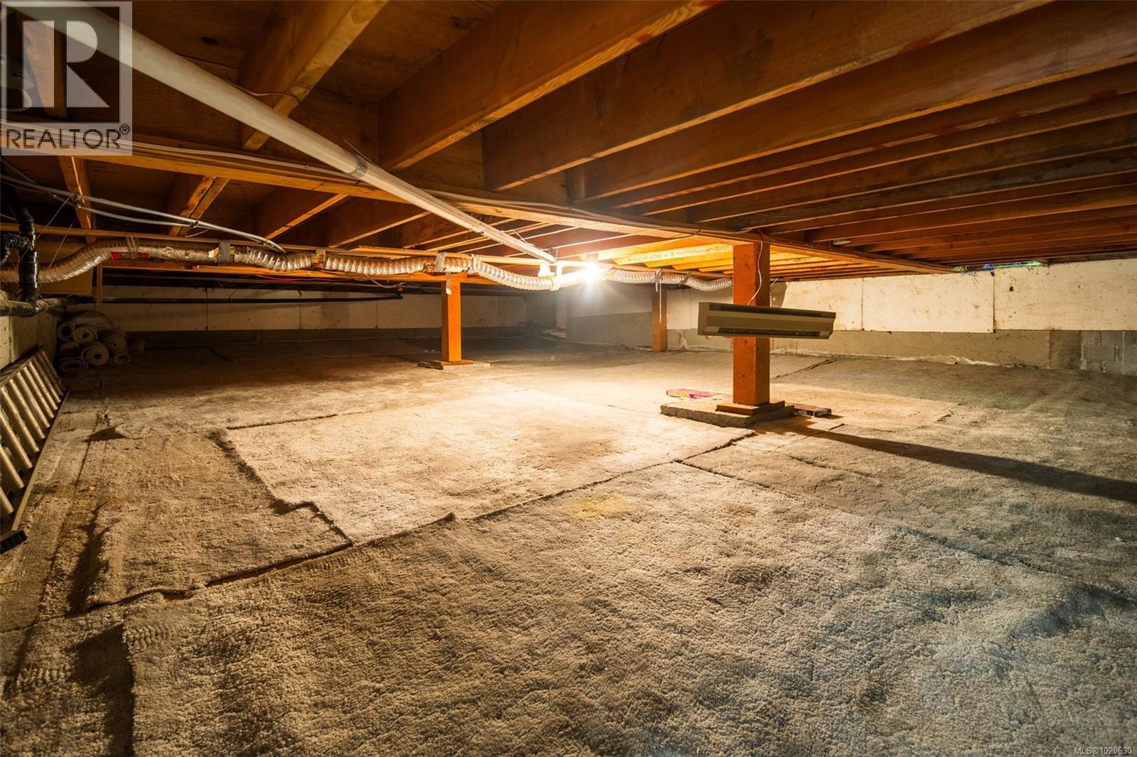 4243 Panorama Dr, Saanich