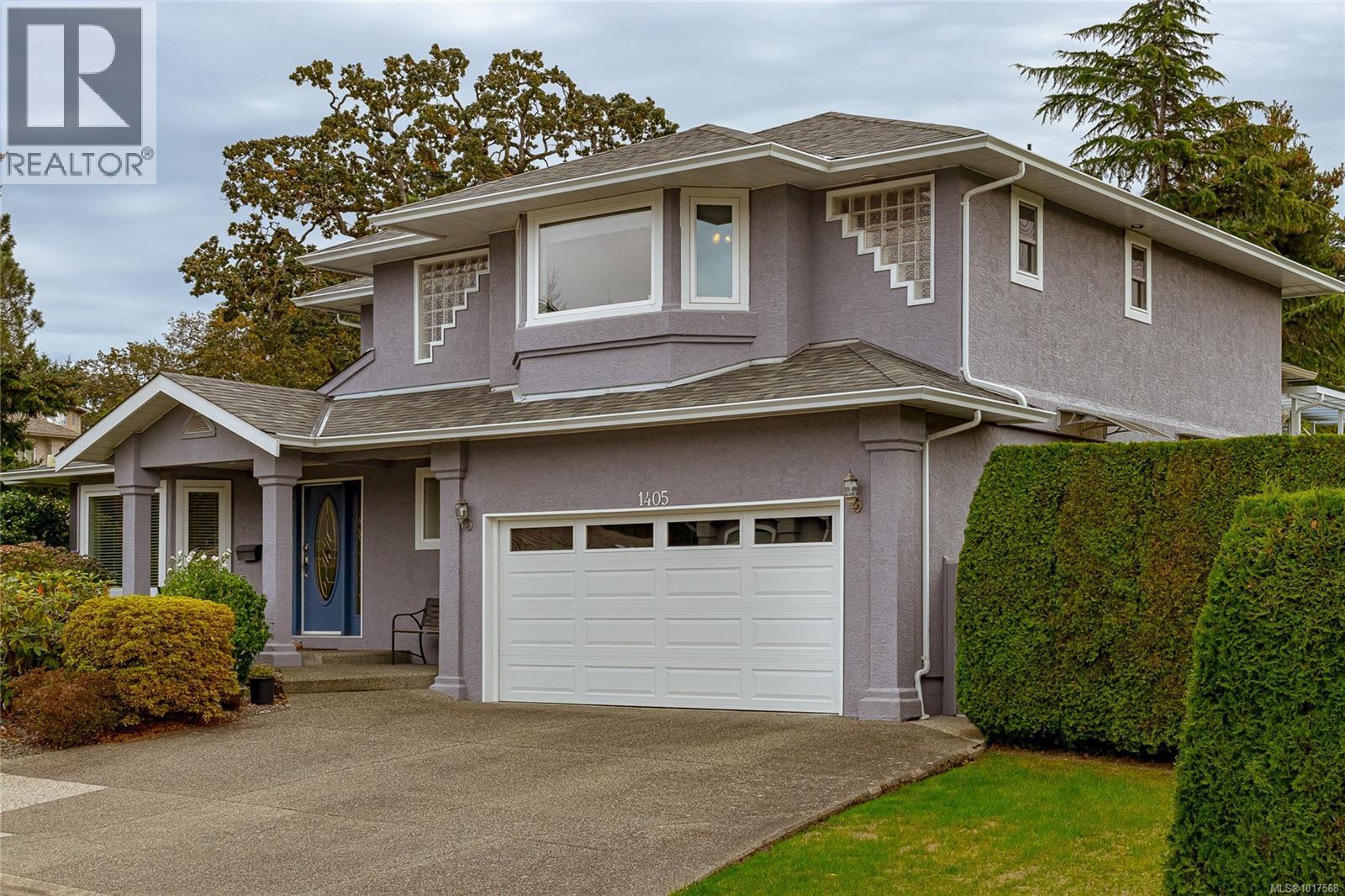  1405 Anna Clare Place, Saanich