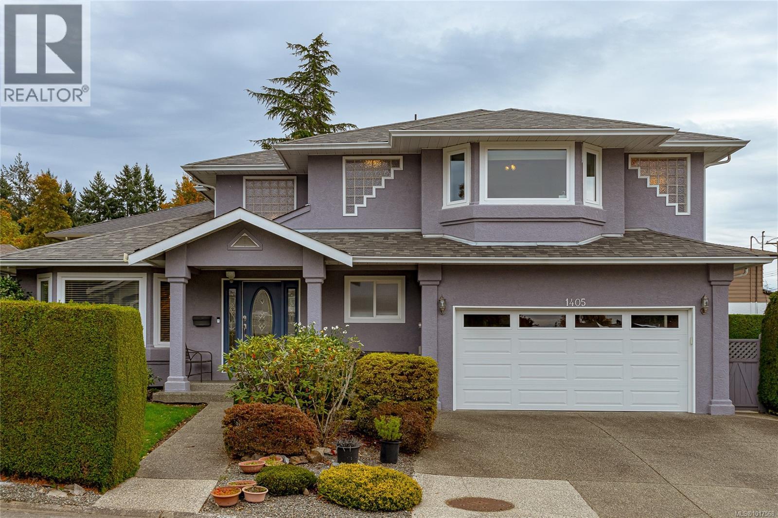  1405 Anna Clare Place, Saanich