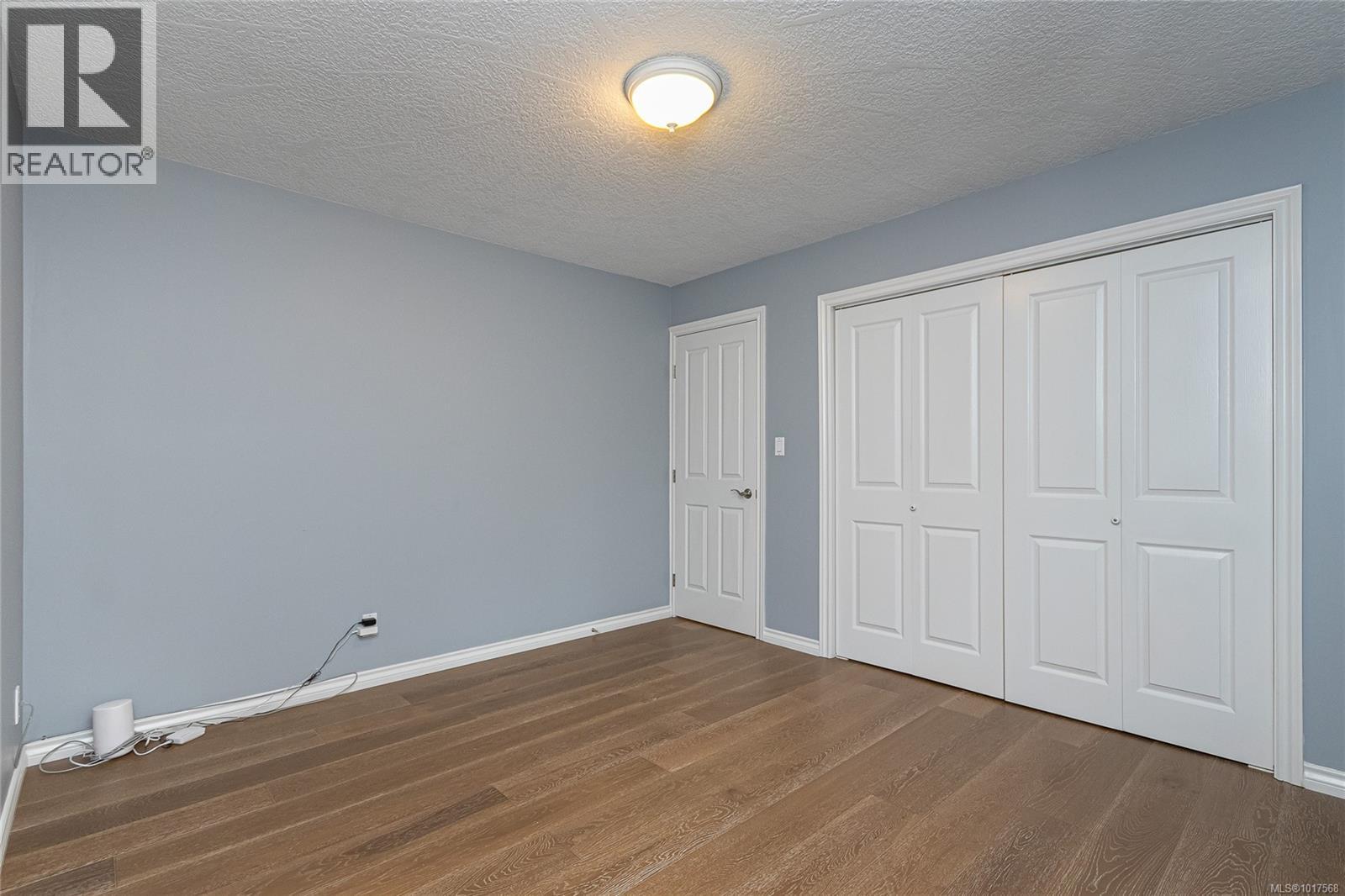  1405 Anna Clare Place, Saanich