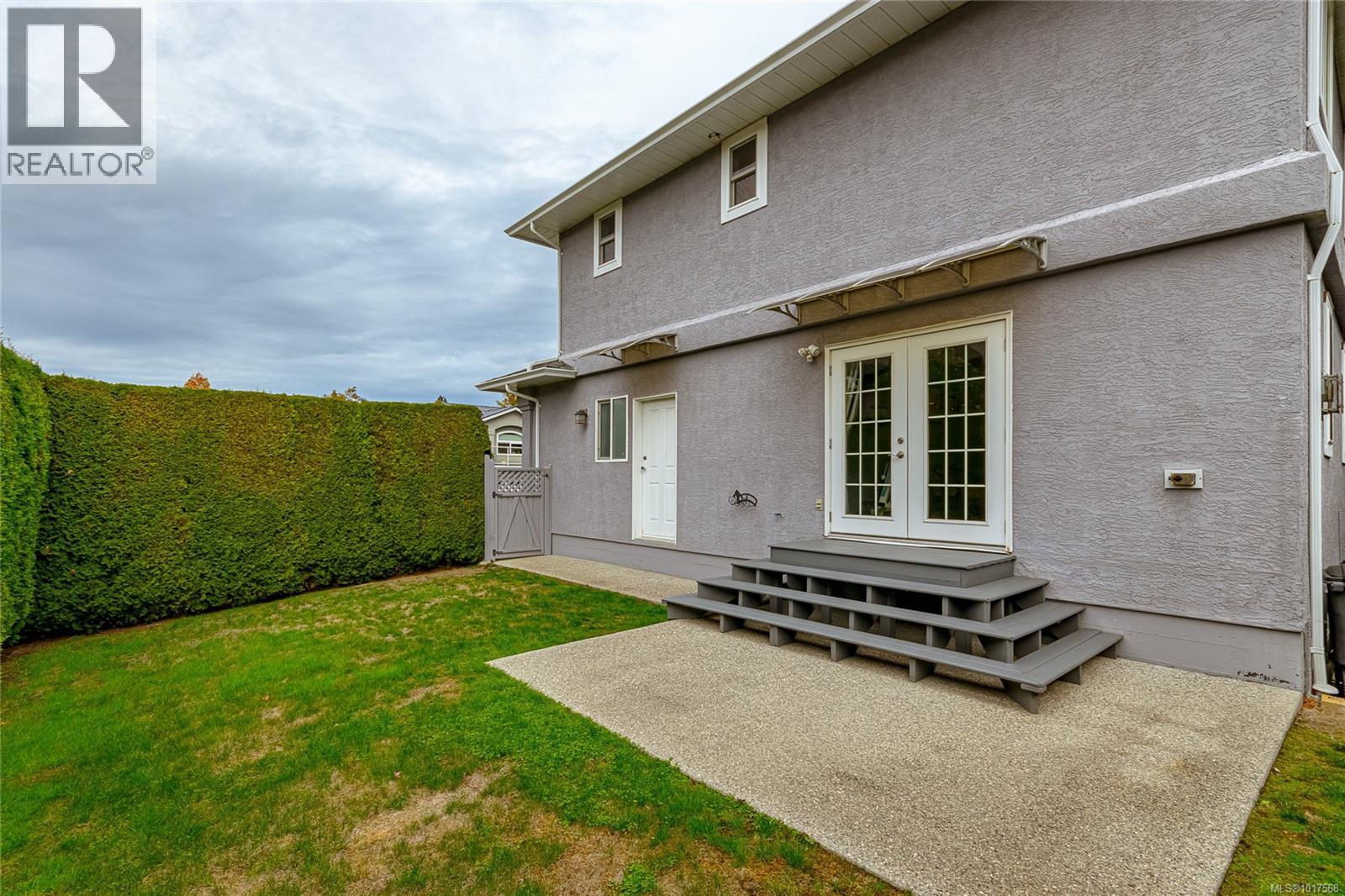  1405 Anna Clare Place, Saanich