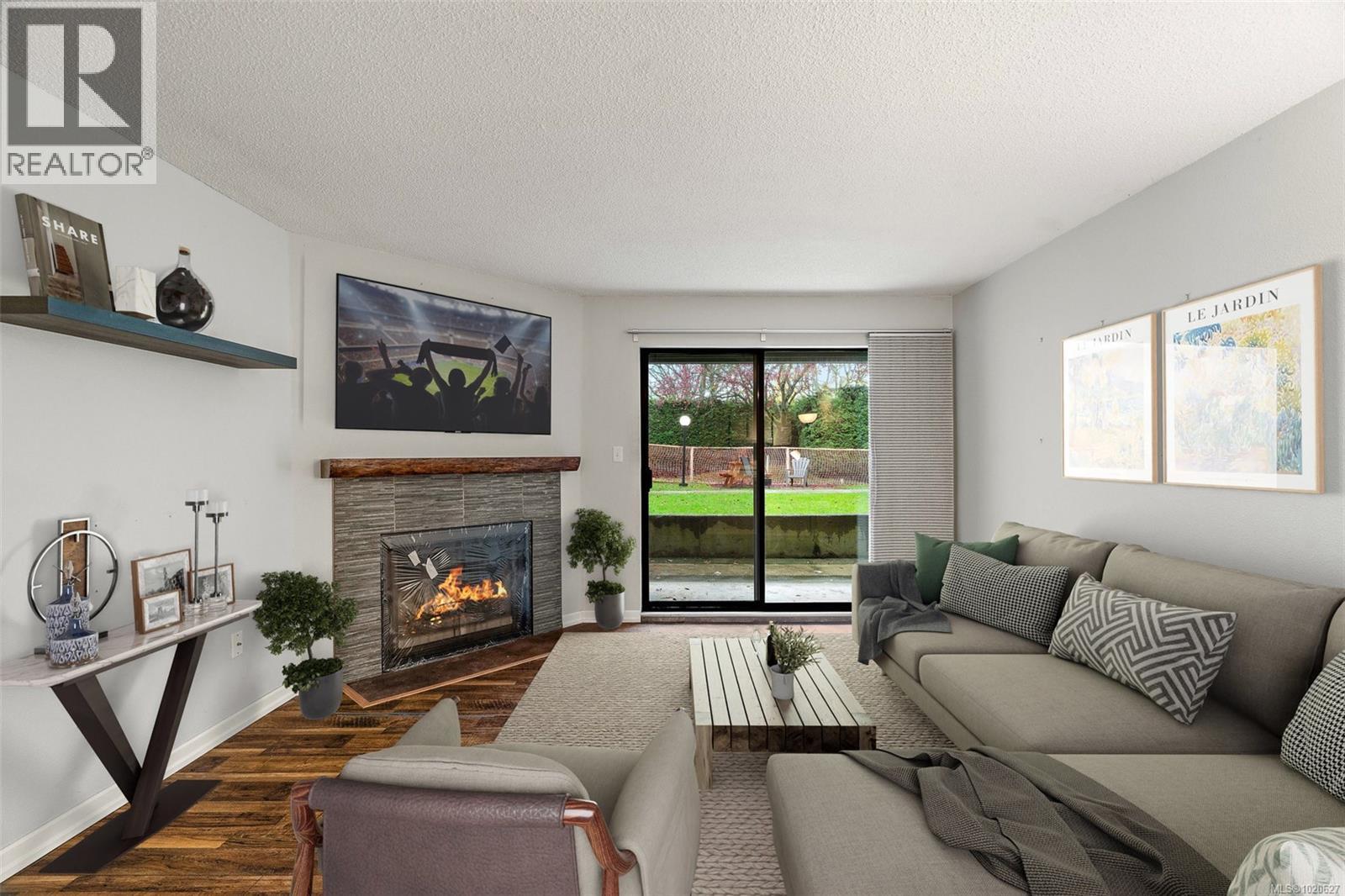 105 3255 Glasgow Ave, Saanich