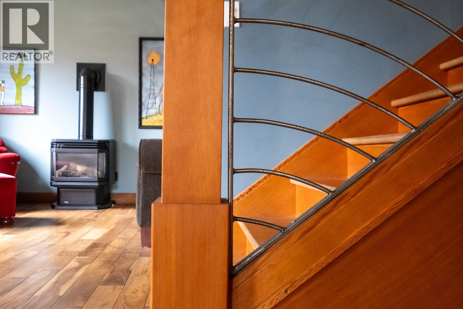 2075 Thompson Avenue, Rossland