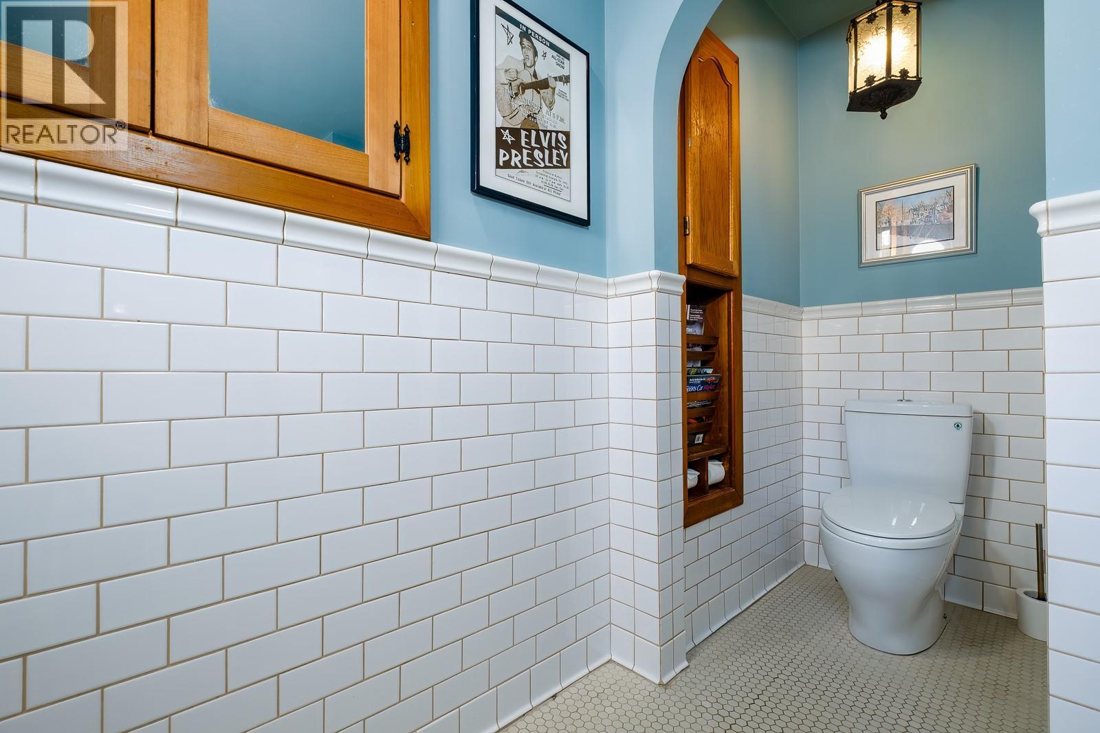 2075 Thompson Avenue, Rossland