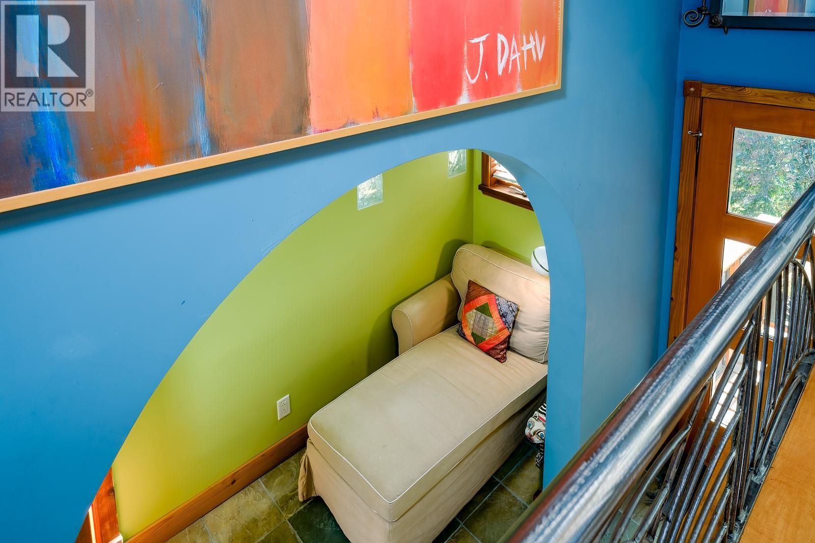 2075 Thompson Avenue, Rossland