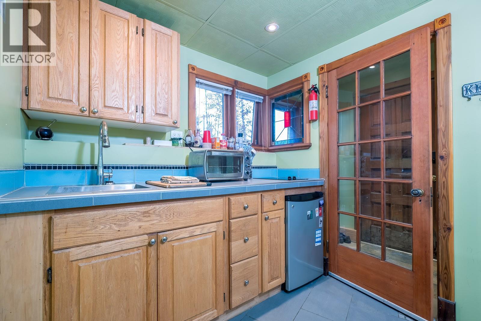 2075 Thompson Avenue, Rossland