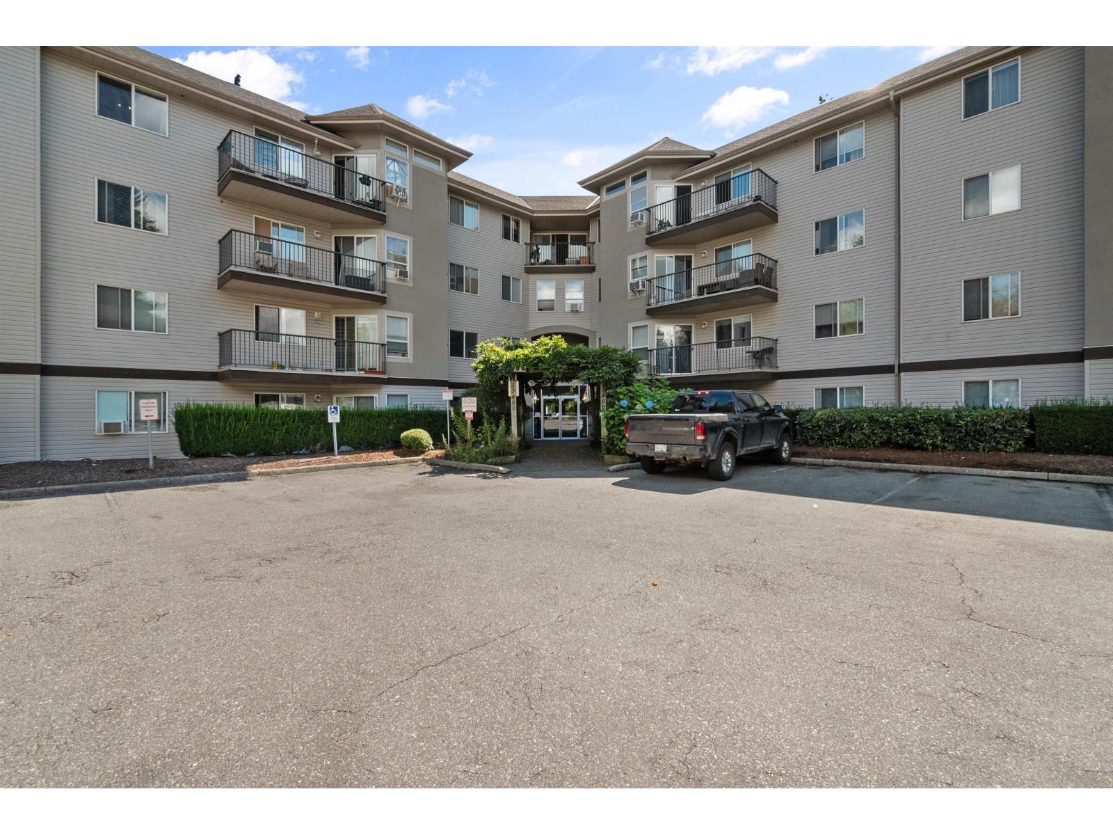 403 33480 GEORGE FERGUSON WAY, Abbotsford