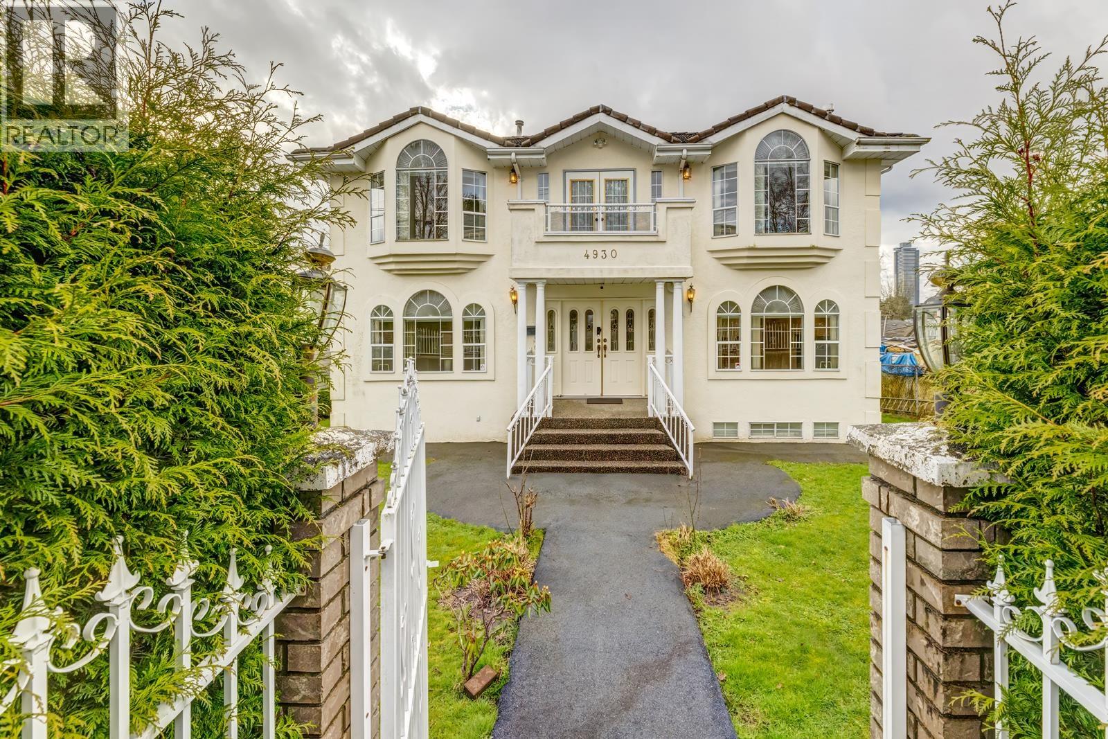 4930 VENABLES STREET, Burnaby