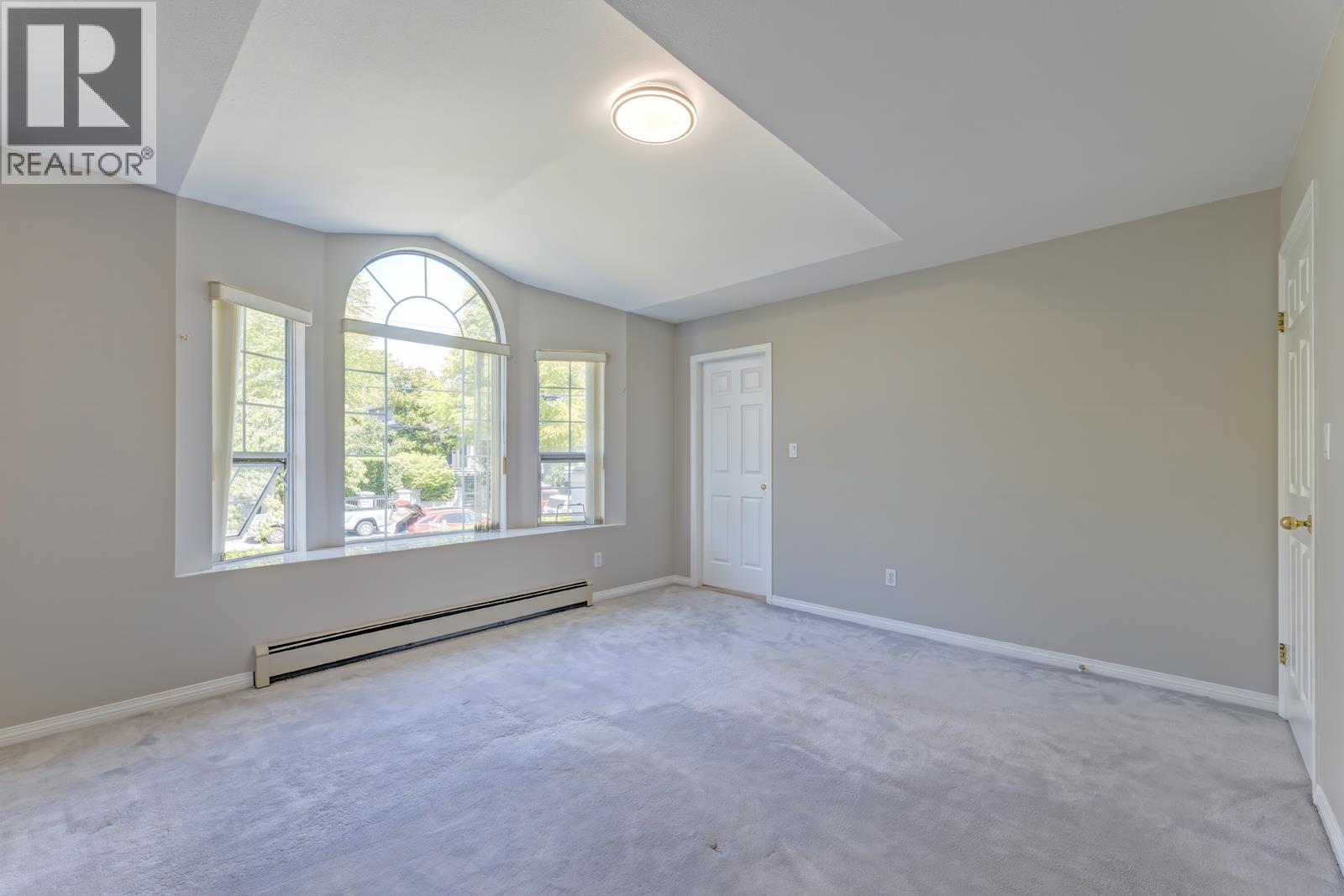 4930 VENABLES STREET, Burnaby