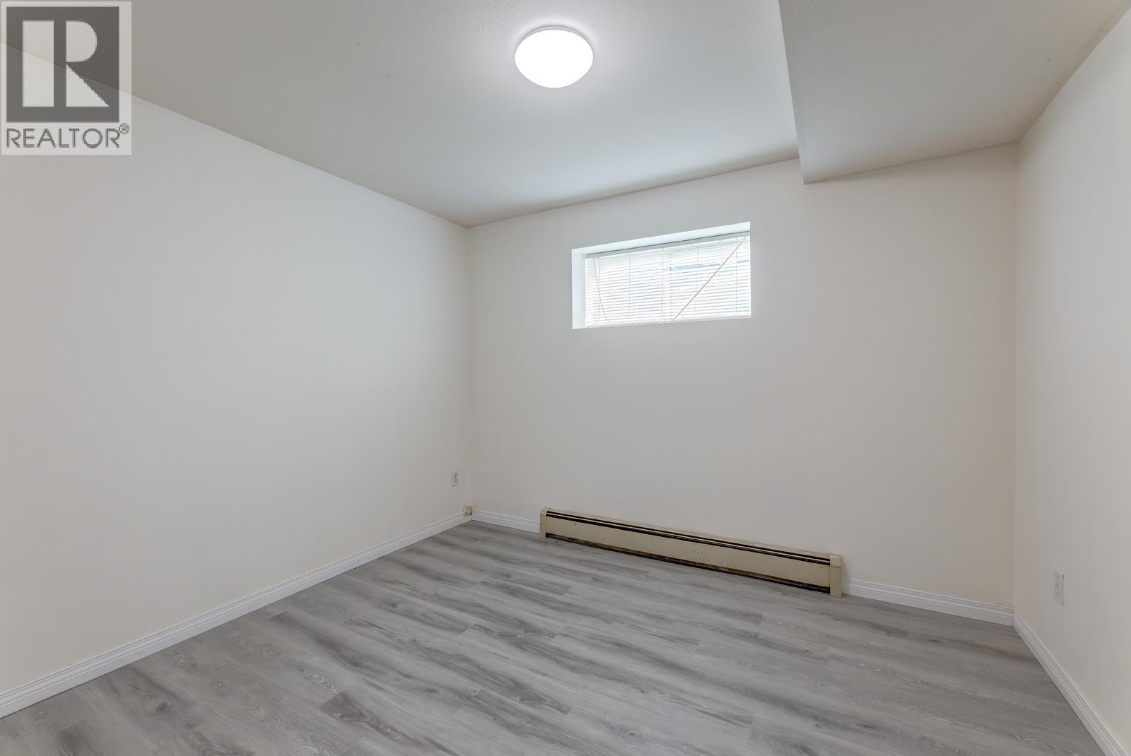 4930 VENABLES STREET, Burnaby