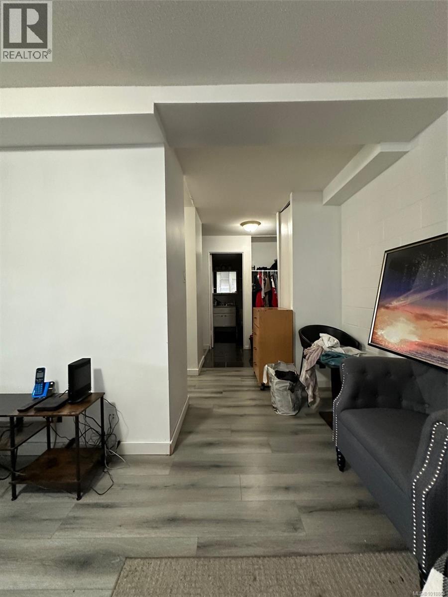 5109 999 BOWEN Rd, Nanaimo