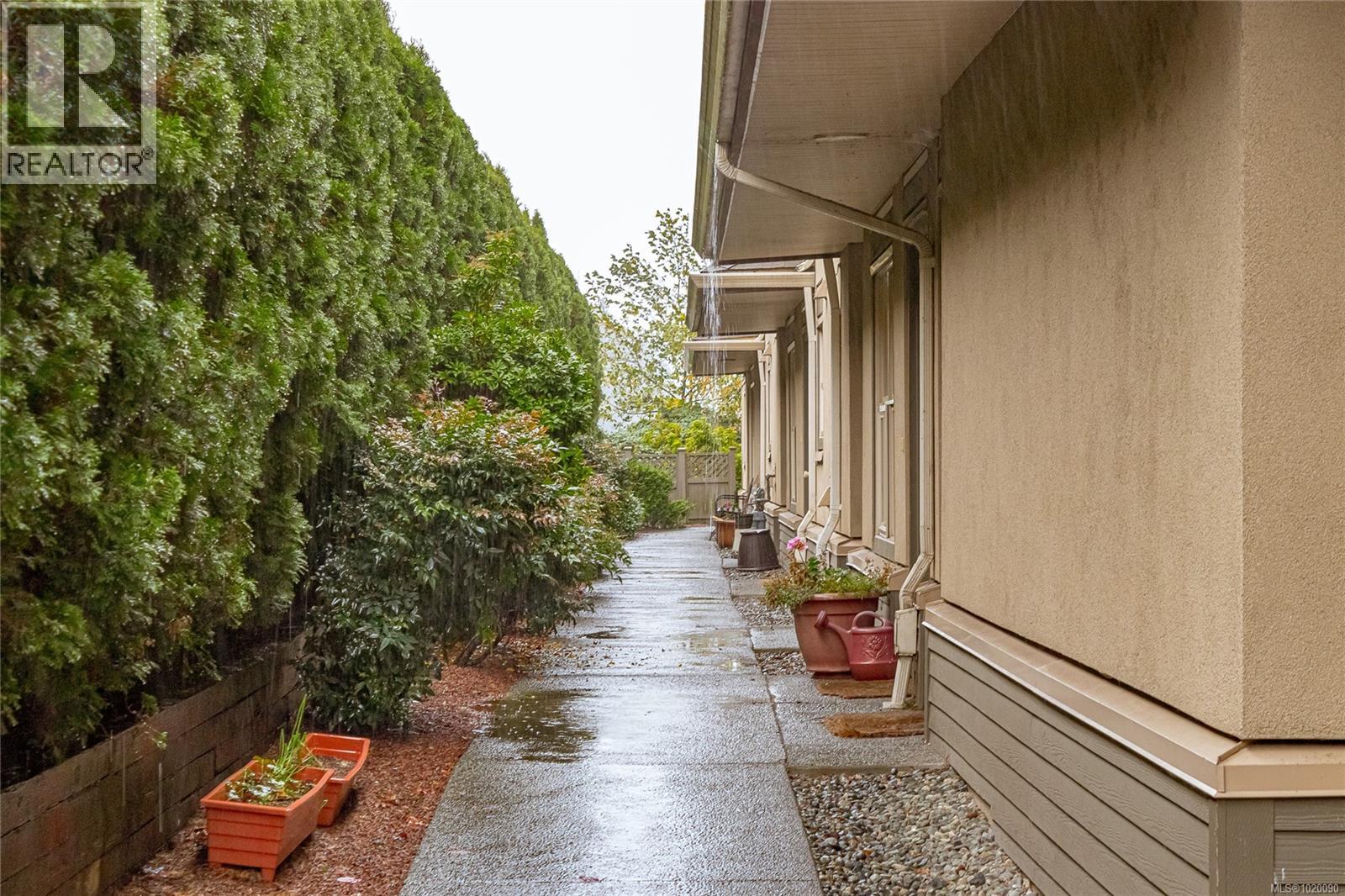 111 4949 Wills Rd, Nanaimo