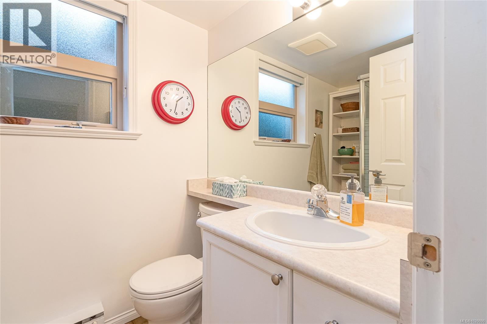 111 4949 Wills Rd, Nanaimo