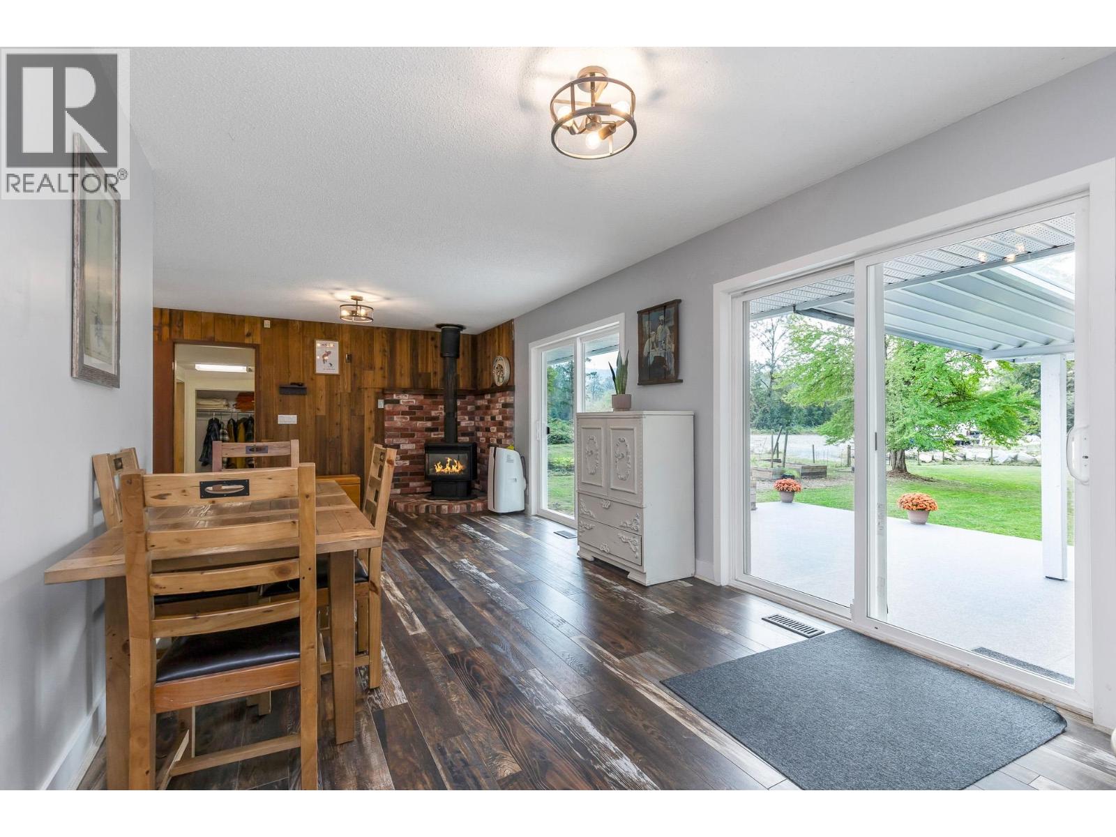 24320 116 AVENUE, Maple Ridge