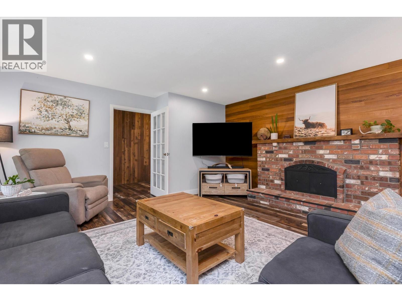 24320 116 AVENUE, Maple Ridge