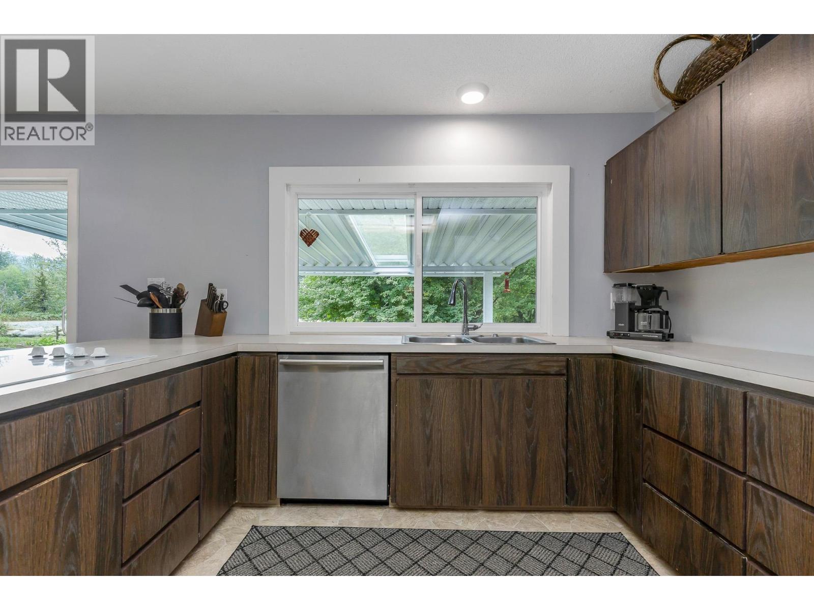 24320 116 AVENUE, Maple Ridge