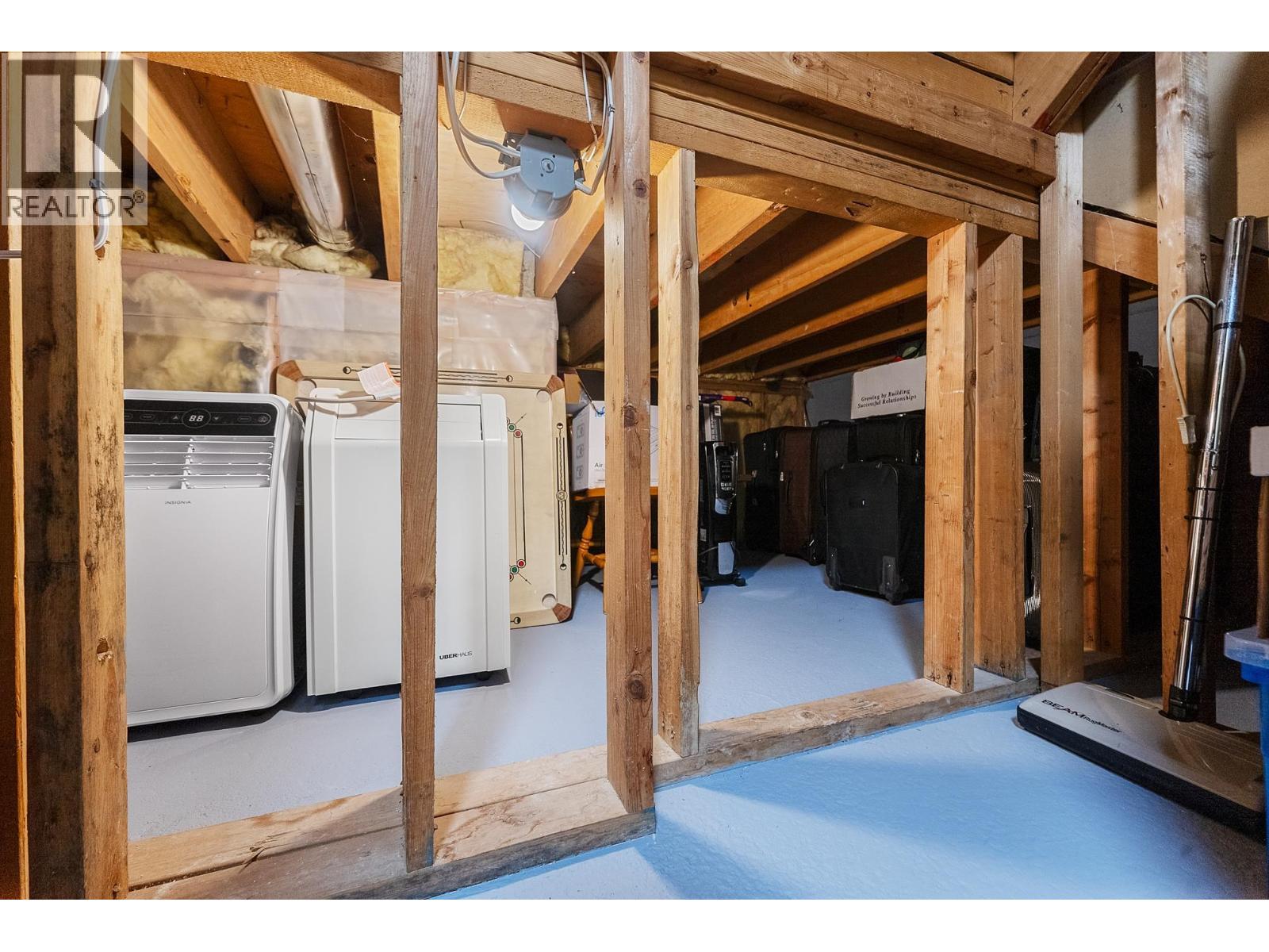 2625 BAINBRIDGE AVENUE, Burnaby