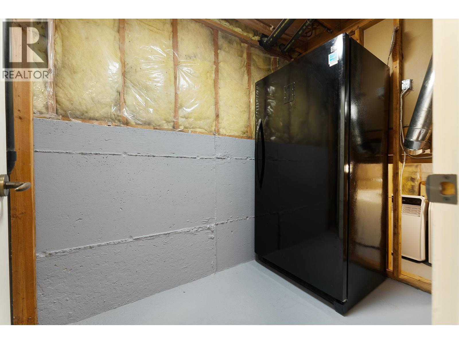 2625 BAINBRIDGE AVENUE, Burnaby