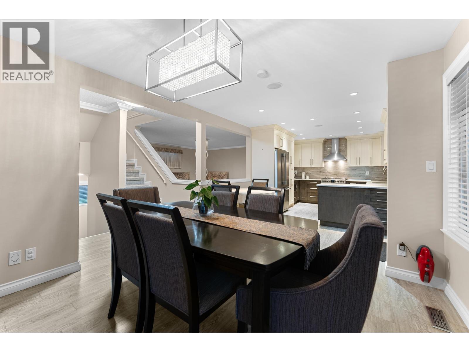 2625 BAINBRIDGE AVENUE, Burnaby