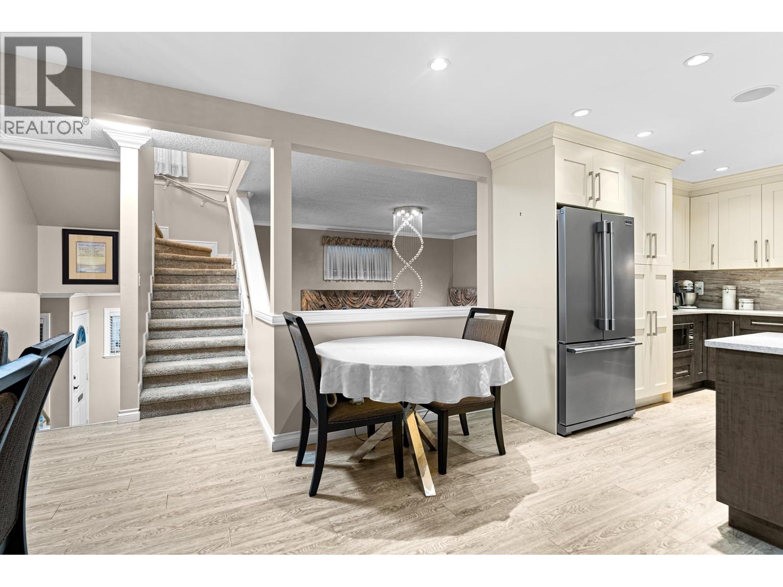 2625 BAINBRIDGE AVENUE, Burnaby