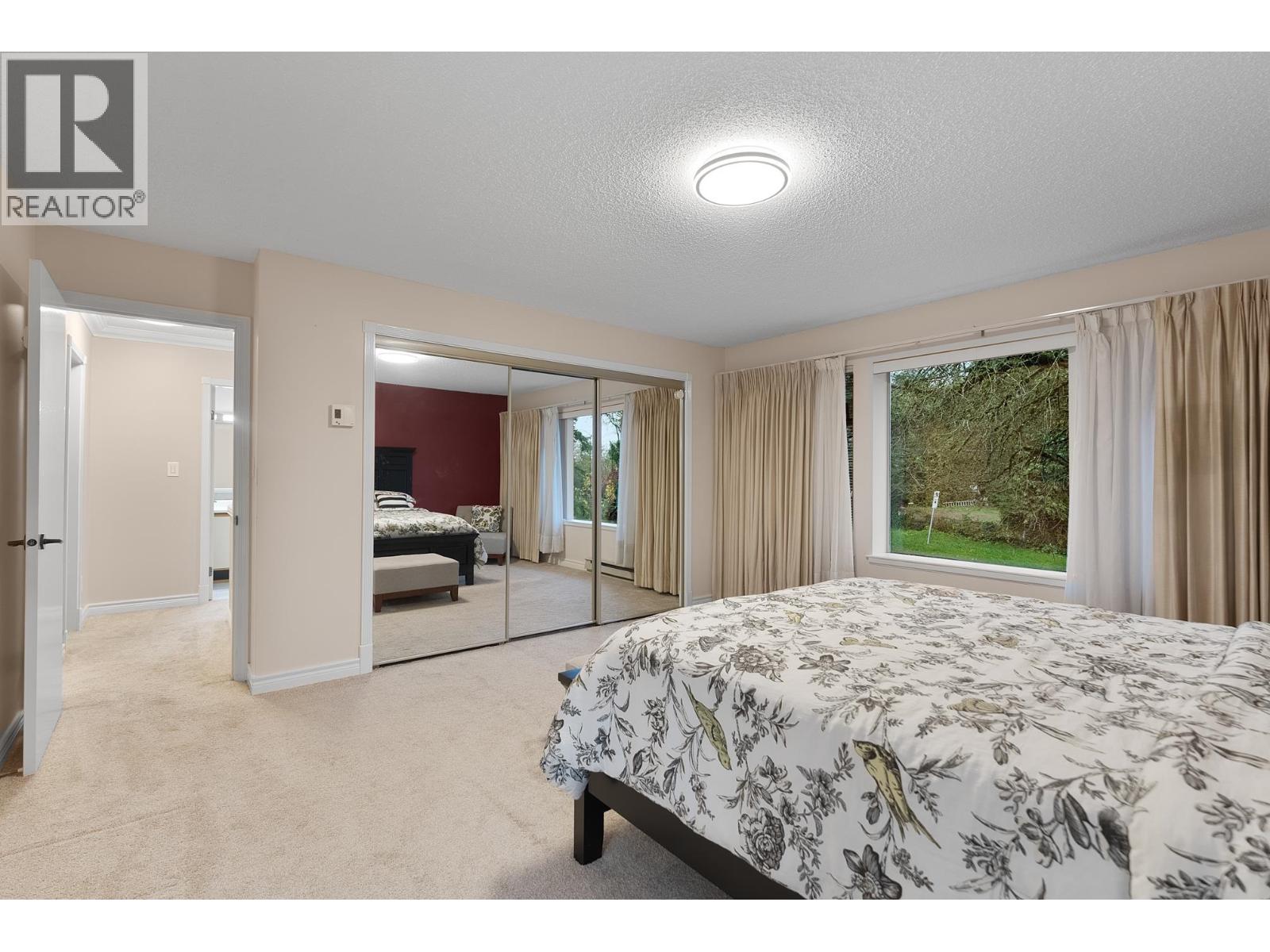 2625 BAINBRIDGE AVENUE, Burnaby