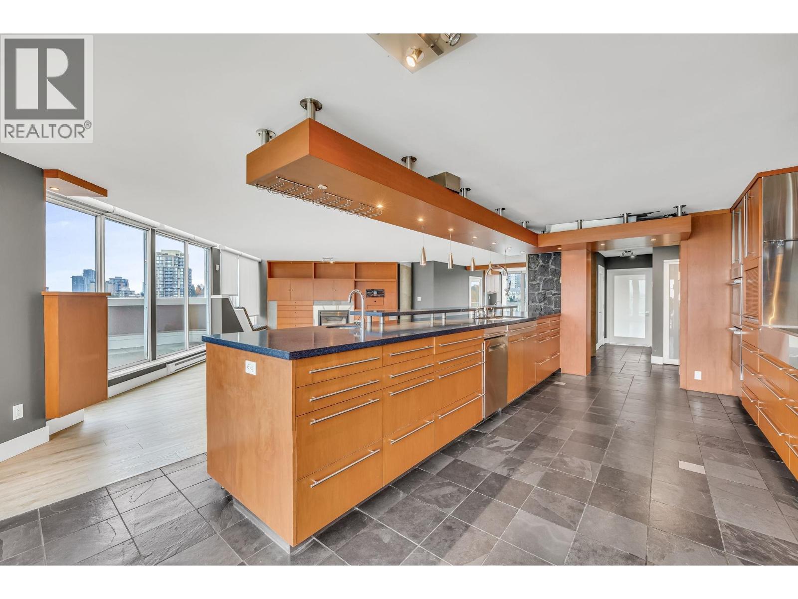 1801 71 JAMIESON COURT, New Westminster