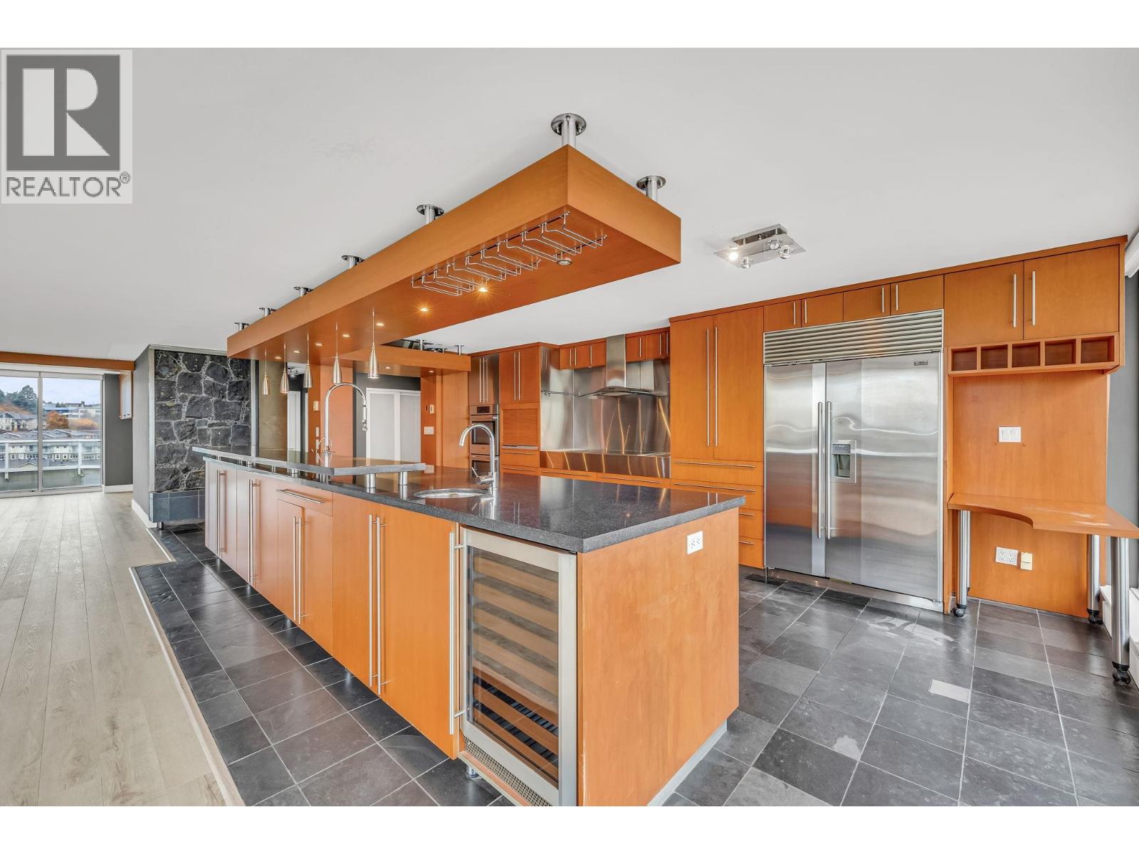 1801 71 JAMIESON COURT, New Westminster