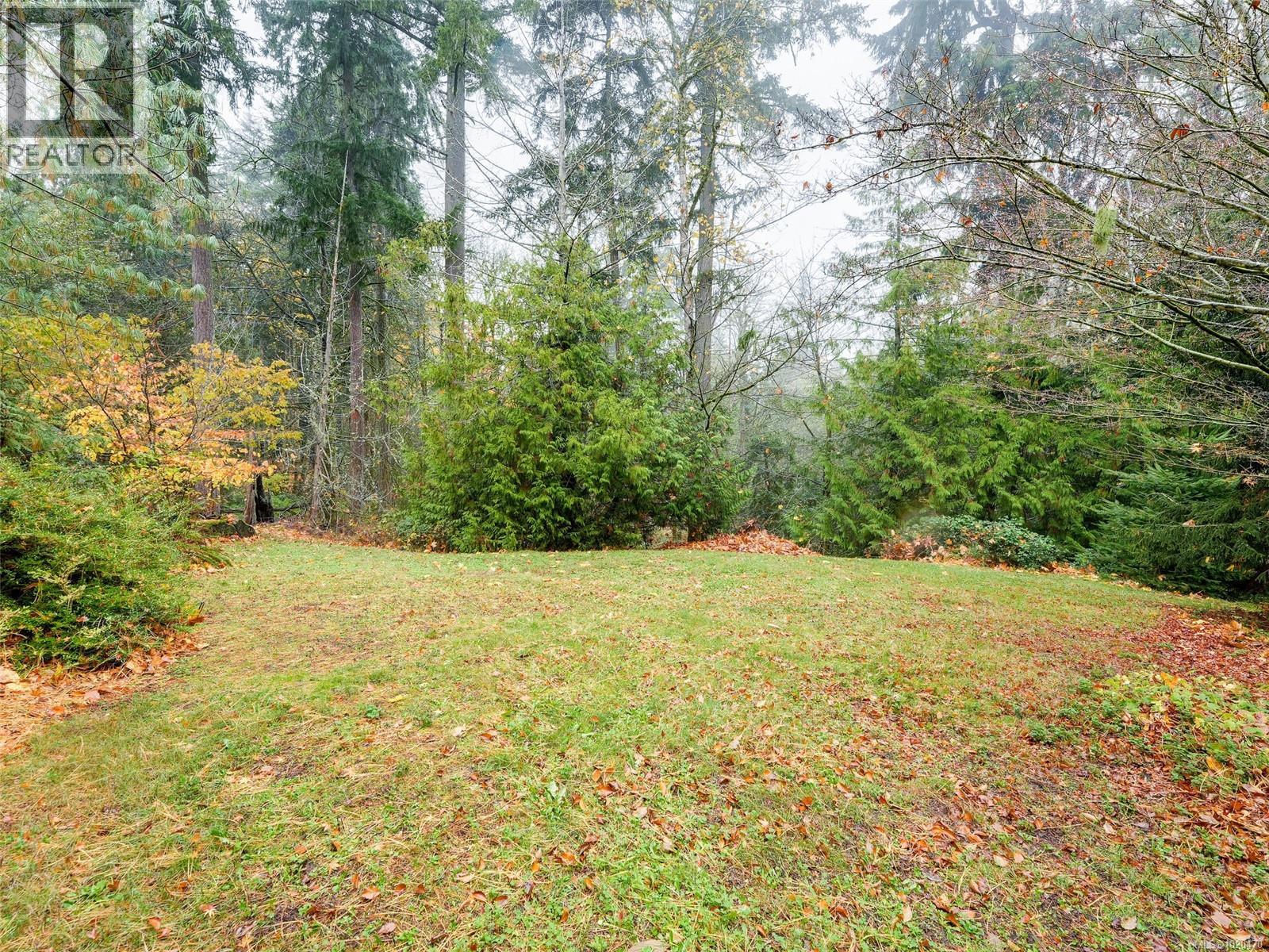 2984 Lakewood Pl, Langford