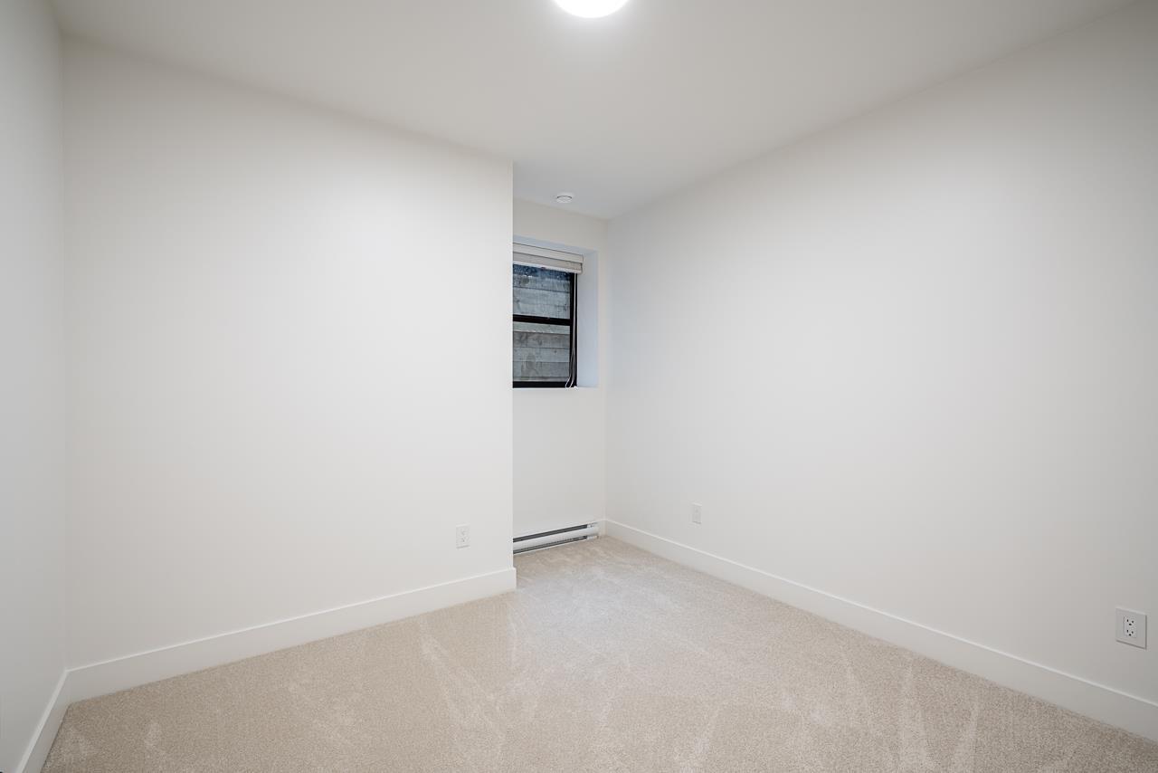 20345 41A AVENUE, Langley