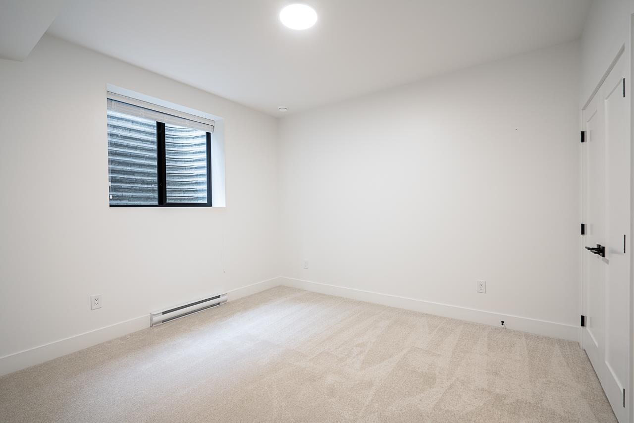 20345 41A AVENUE, Langley