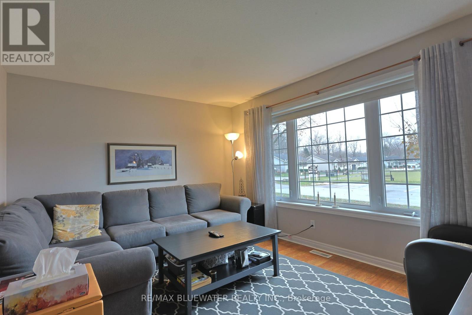 363 SHANNON BOULEVARD Property Photo